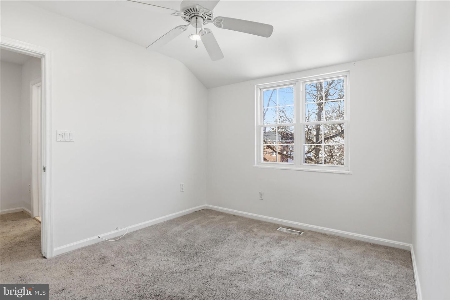 3838 JAY AVE, ALEXANDRIA, Virginia 22302, 2 Bedrooms Bedrooms, ,1 BathroomBathrooms,Residential,For sale,3838 JAY AVE,VAAX2053772 MLS # VAAX2053772