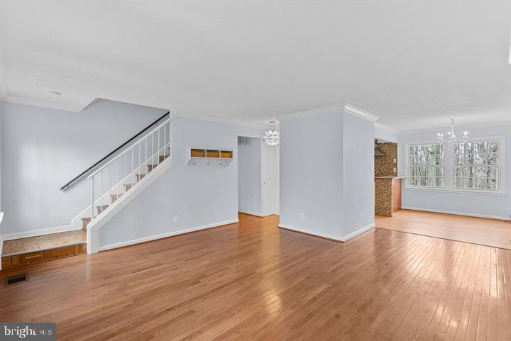 14895 LAMBETH SQ, CENTREVILLE, Virginia 20120, 3 Bedrooms Bedrooms, 6 Rooms Rooms,2 BathroomsBathrooms,Residential,For sale,14895 LAMBETH SQ,VAFX2288904 MLS # VAFX2288904