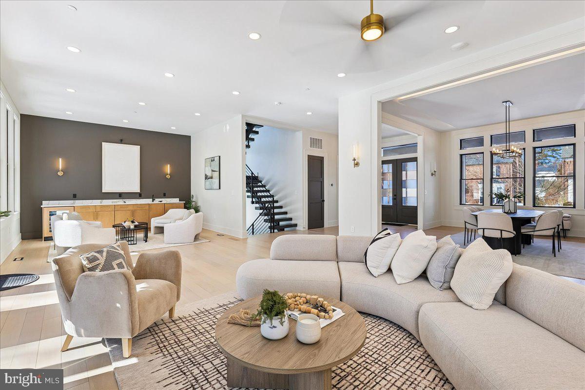 4428 ALBEMARLE ST NW, WASHINGTON, District Of Columbia 20016, 7 Bedrooms Bedrooms, ,6 BathroomsBathrooms,Residential,For sale,4428 ALBEMARLE ST NW,DCDC2244592 MLS # DCDC2244592