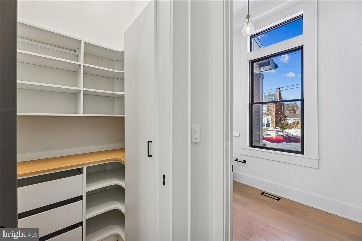 4428 ALBEMARLE ST NW, WASHINGTON, District Of Columbia 20016, 7 Bedrooms Bedrooms, ,6 BathroomsBathrooms,Residential,For sale,4428 ALBEMARLE ST NW,DCDC2244592 MLS # DCDC2244592