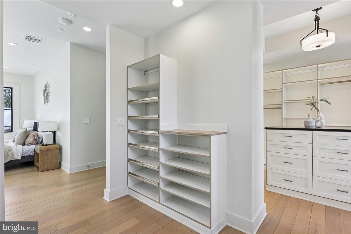 4428 ALBEMARLE ST NW, WASHINGTON, District Of Columbia 20016, 7 Bedrooms Bedrooms, ,6 BathroomsBathrooms,Residential,For sale,4428 ALBEMARLE ST NW,DCDC2244592 MLS # DCDC2244592