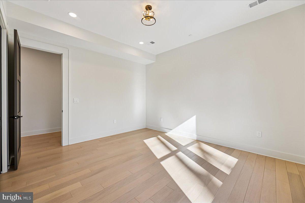 4428 ALBEMARLE ST NW, WASHINGTON, District Of Columbia 20016, 7 Bedrooms Bedrooms, ,6 BathroomsBathrooms,Residential,For sale,4428 ALBEMARLE ST NW,DCDC2244592 MLS # DCDC2244592