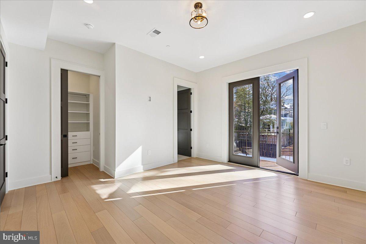 4428 ALBEMARLE ST NW, WASHINGTON, District Of Columbia 20016, 7 Bedrooms Bedrooms, ,6 BathroomsBathrooms,Residential,For sale,4428 ALBEMARLE ST NW,DCDC2244592 MLS # DCDC2244592