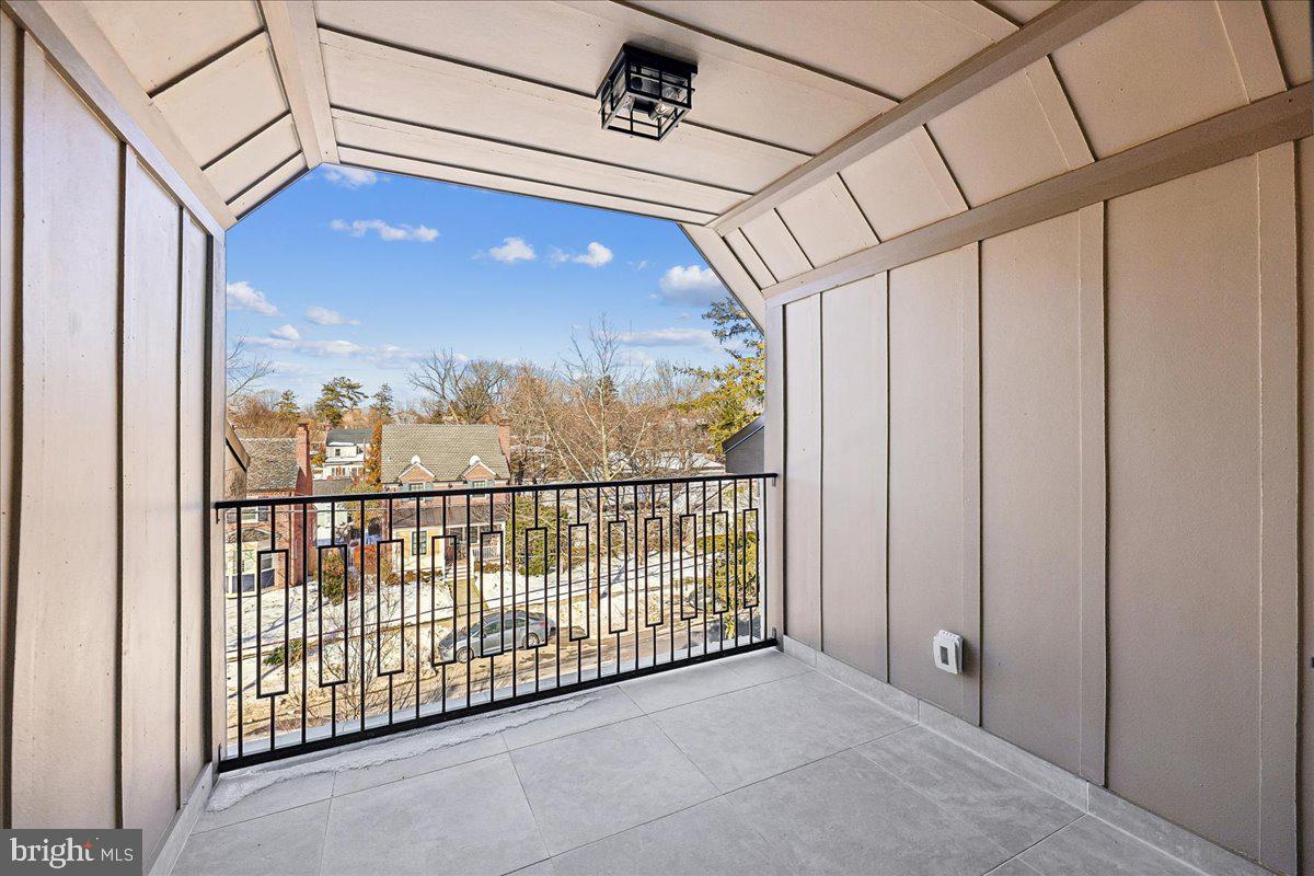 4428 ALBEMARLE ST NW, WASHINGTON, District Of Columbia 20016, 7 Bedrooms Bedrooms, ,6 BathroomsBathrooms,Residential,For sale,4428 ALBEMARLE ST NW,DCDC2244592 MLS # DCDC2244592