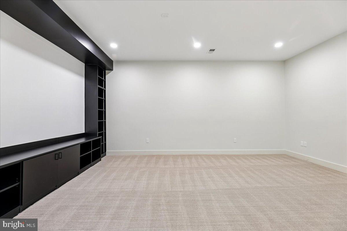 4428 ALBEMARLE ST NW, WASHINGTON, District Of Columbia 20016, 7 Bedrooms Bedrooms, ,6 BathroomsBathrooms,Residential,For sale,4428 ALBEMARLE ST NW,DCDC2244592 MLS # DCDC2244592