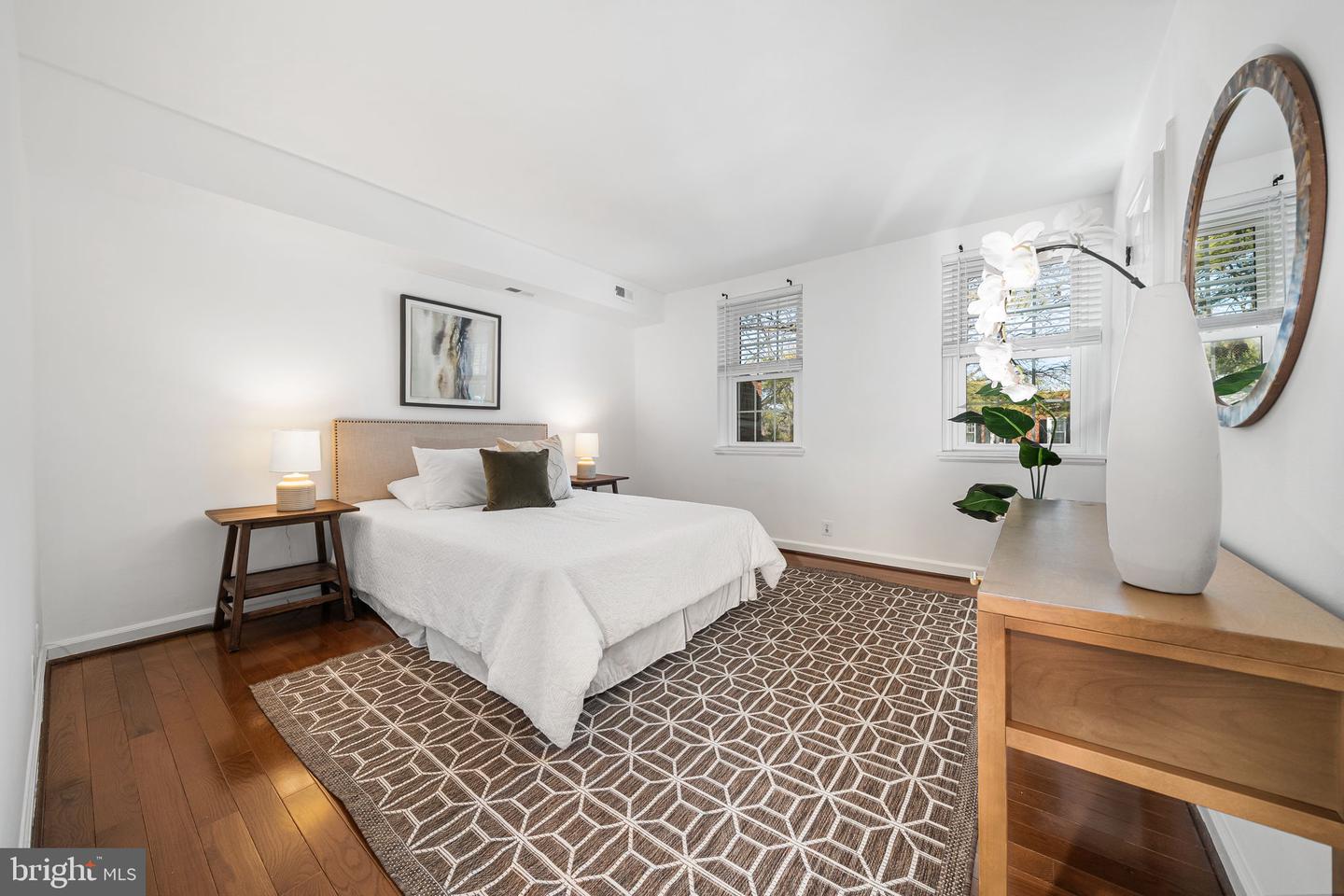 4829 28TH ST S #A, ARLINGTON, Virginia 22206, 2 Bedrooms Bedrooms, ,2 BathroomsBathrooms,Residential,For sale,4829 28TH ST S #A,VAAR2068474 MLS # VAAR2068474 4829 28TH ST S #A, ARLINGTON, Virginia 22206, 2 Bedrooms Bedrooms, ,2 BathroomsBathrooms,Residential,For sale,4829 28TH ST S #A,VAAR2068474 MLS # VAAR2068474
