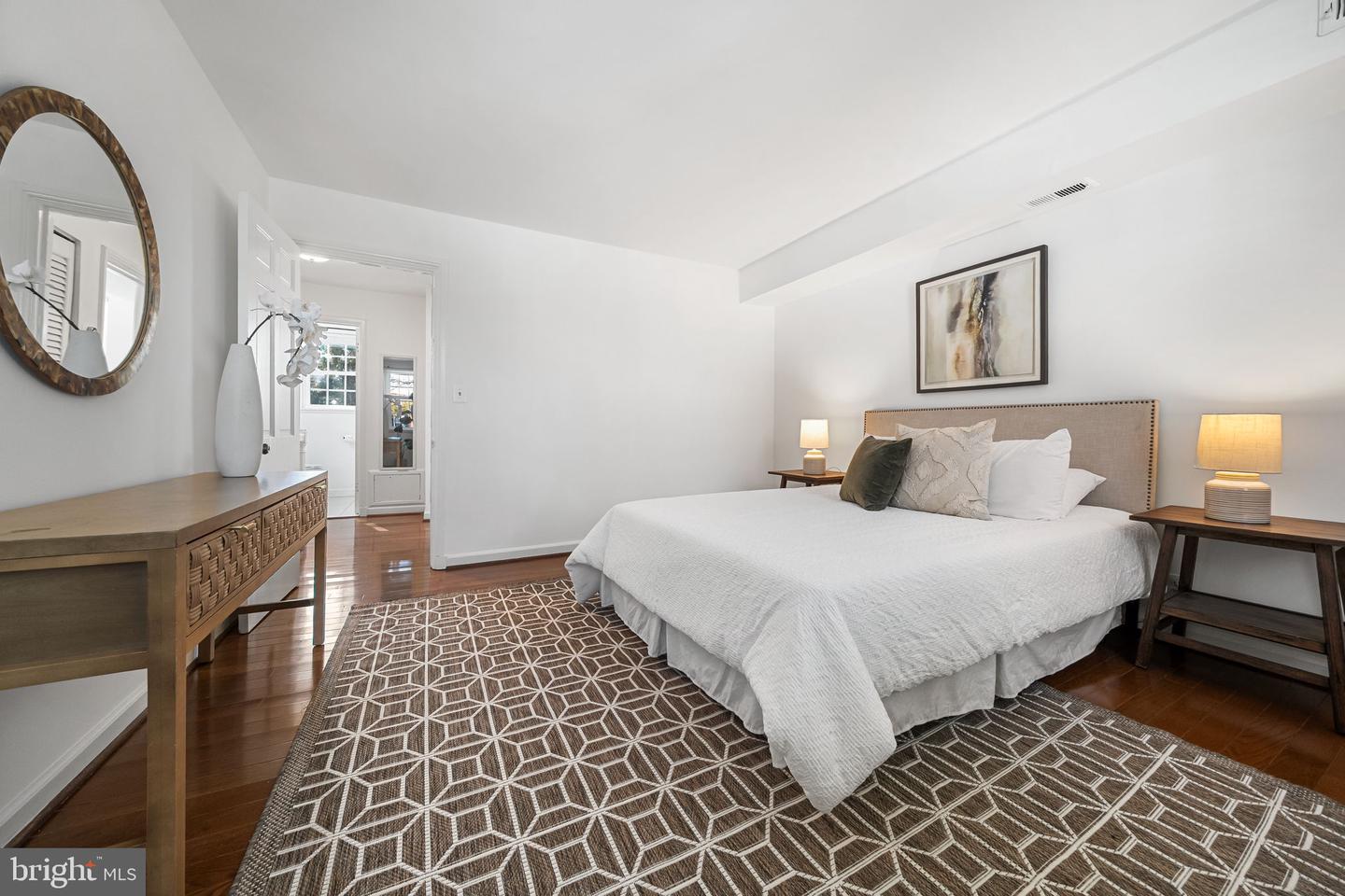 4829 28TH ST S #A, ARLINGTON, Virginia 22206, 2 Bedrooms Bedrooms, ,2 BathroomsBathrooms,Residential,For sale,4829 28TH ST S #A,VAAR2068474 MLS # VAAR2068474 4829 28TH ST S #A, ARLINGTON, Virginia 22206, 2 Bedrooms Bedrooms, ,2 BathroomsBathrooms,Residential,For sale,4829 28TH ST S #A,VAAR2068474 MLS # VAAR2068474