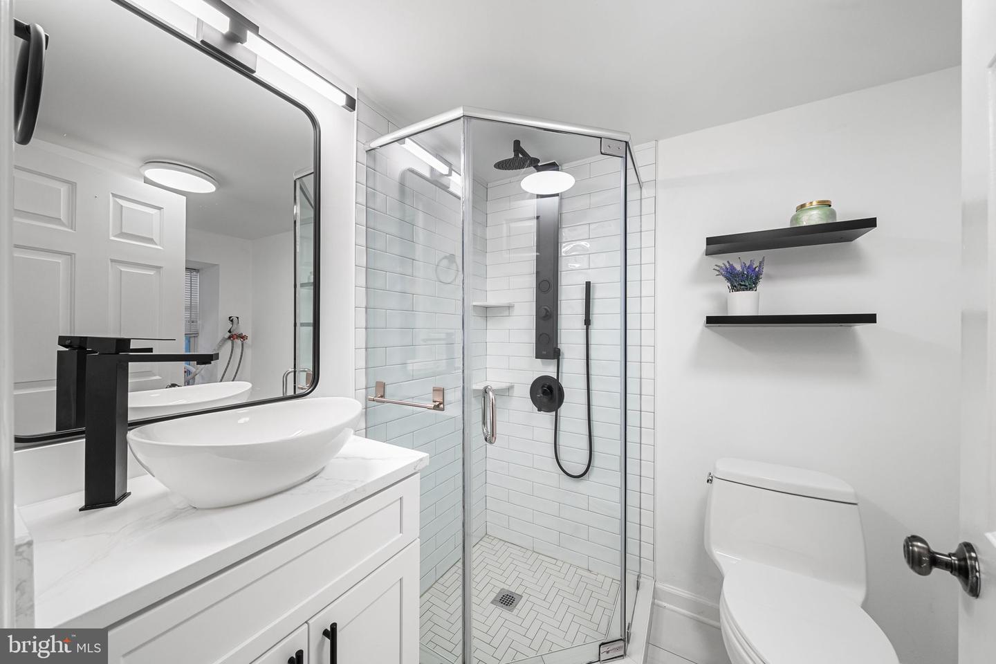 4829 28TH ST S #A, ARLINGTON, Virginia 22206, 2 Bedrooms Bedrooms, ,2 BathroomsBathrooms,Residential,For sale,4829 28TH ST S #A,VAAR2068474 MLS # VAAR2068474 4829 28TH ST S #A, ARLINGTON, Virginia 22206, 2 Bedrooms Bedrooms, ,2 BathroomsBathrooms,Residential,For sale,4829 28TH ST S #A,VAAR2068474 MLS # VAAR2068474