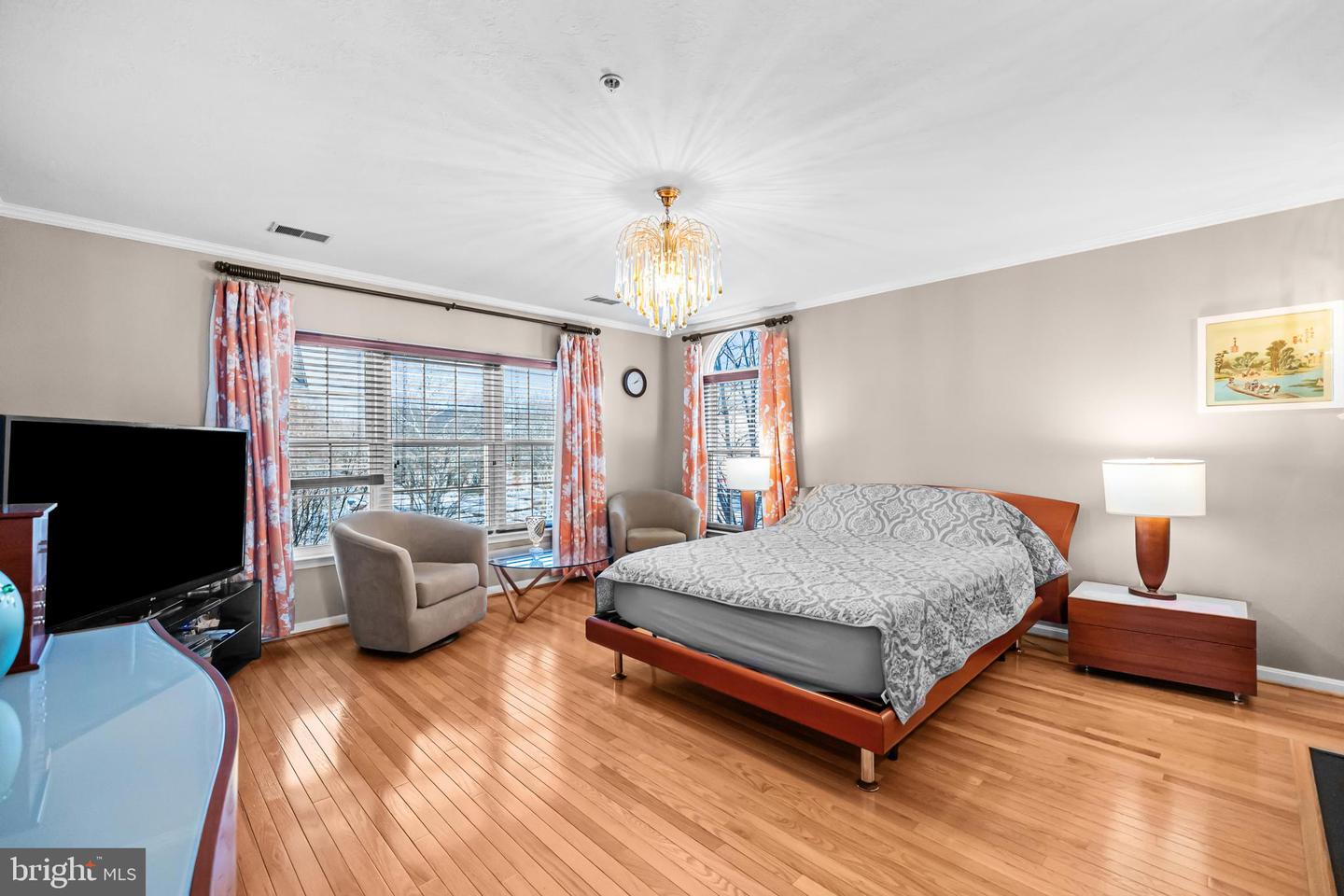 5051 KILBURN ST, ALEXANDRIA, Virginia 22304, 3 Bedrooms Bedrooms, ,2 BathroomsBathrooms,Residential,For sale,5051 KILBURN ST,VAAX2053798 MLS # VAAX2053798