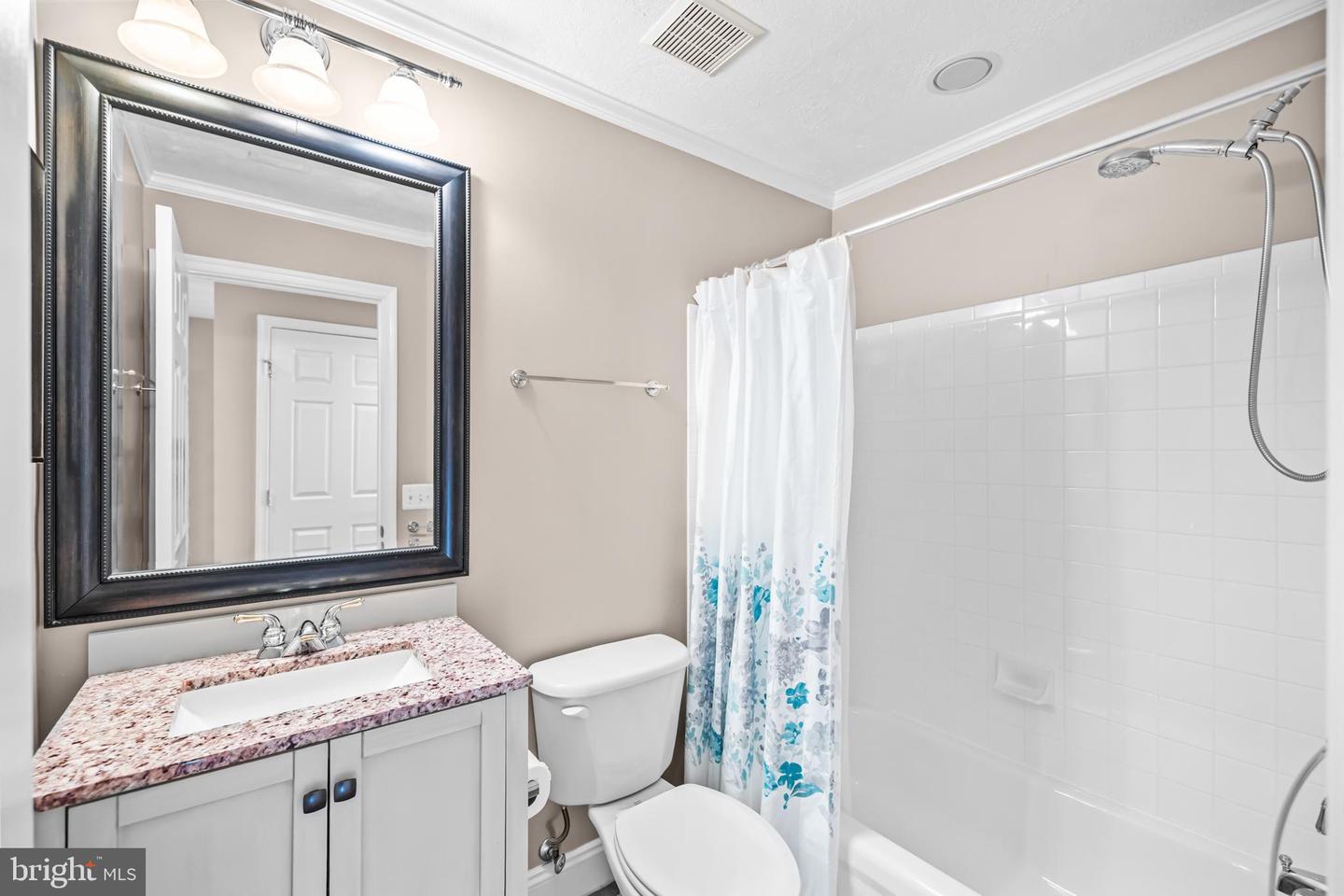 5051 KILBURN ST, ALEXANDRIA, Virginia 22304, 3 Bedrooms Bedrooms, ,2 BathroomsBathrooms,Residential,For sale,5051 KILBURN ST,VAAX2053798 MLS # VAAX2053798