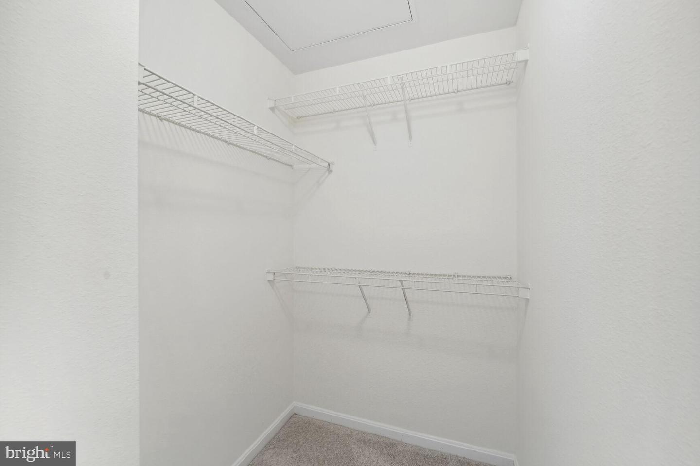 13040 CABIN CREEK RD #13040, HERNDON, Virginia 20171, 2 Bedrooms Bedrooms, 2 Rooms Rooms,2 BathroomsBathrooms,Residential,For sale,13040 CABIN CREEK RD #13040,VAFX2288968 MLS # VAFX2288968