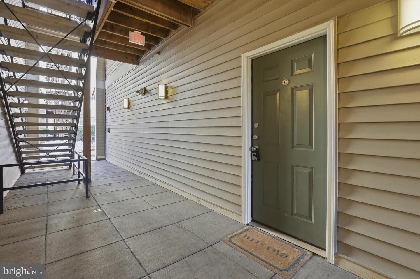 5142-C BRITTNEY ELYSE CIR #C, CENTREVILLE, Virginia 20120, 2 Bedrooms Bedrooms, ,2 BathroomsBathrooms,Residential,For sale,5142-C BRITTNEY ELYSE CIR #C,VAFX2289024 MLS # VAFX2289024