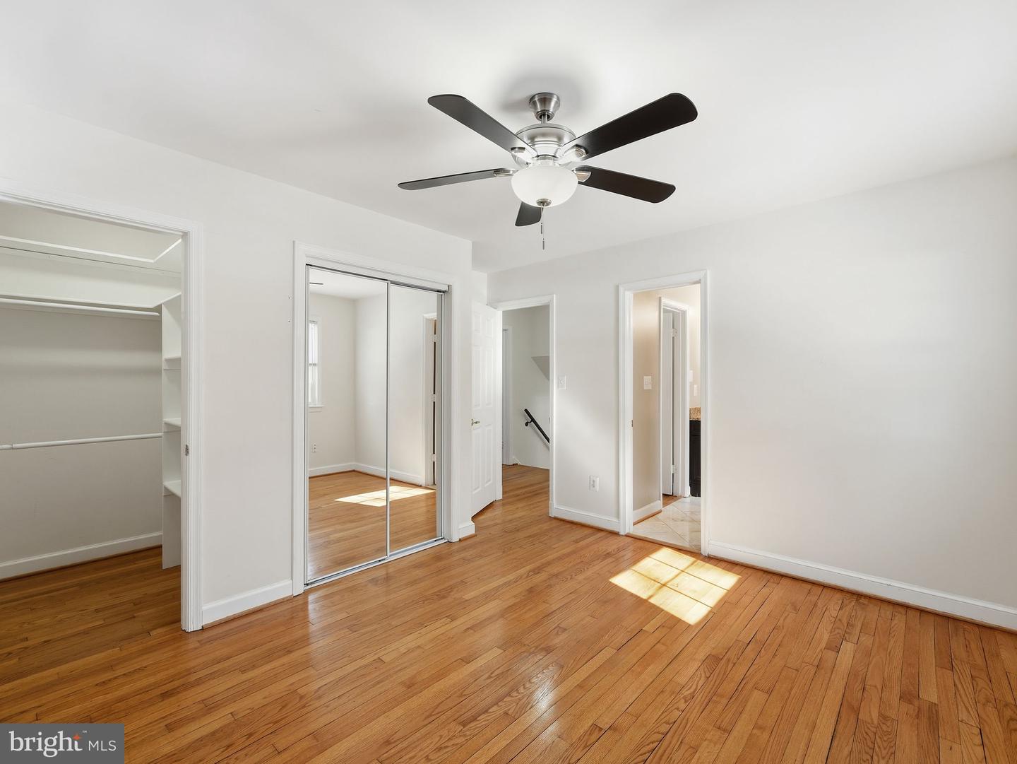 3015 CRANE DR, FALLS CHURCH, Virginia 22042, 4 Bedrooms Bedrooms, ,2 BathroomsBathrooms,Residential,For sale,3015 CRANE DR,VAFX2289112 MLS # VAFX2289112 3015 CRANE DR, FALLS CHURCH, Virginia 22042, 4 Bedrooms Bedrooms, ,2 BathroomsBathrooms,Residential,For sale,3015 CRANE DR,VAFX2289112 MLS # VAFX2289112