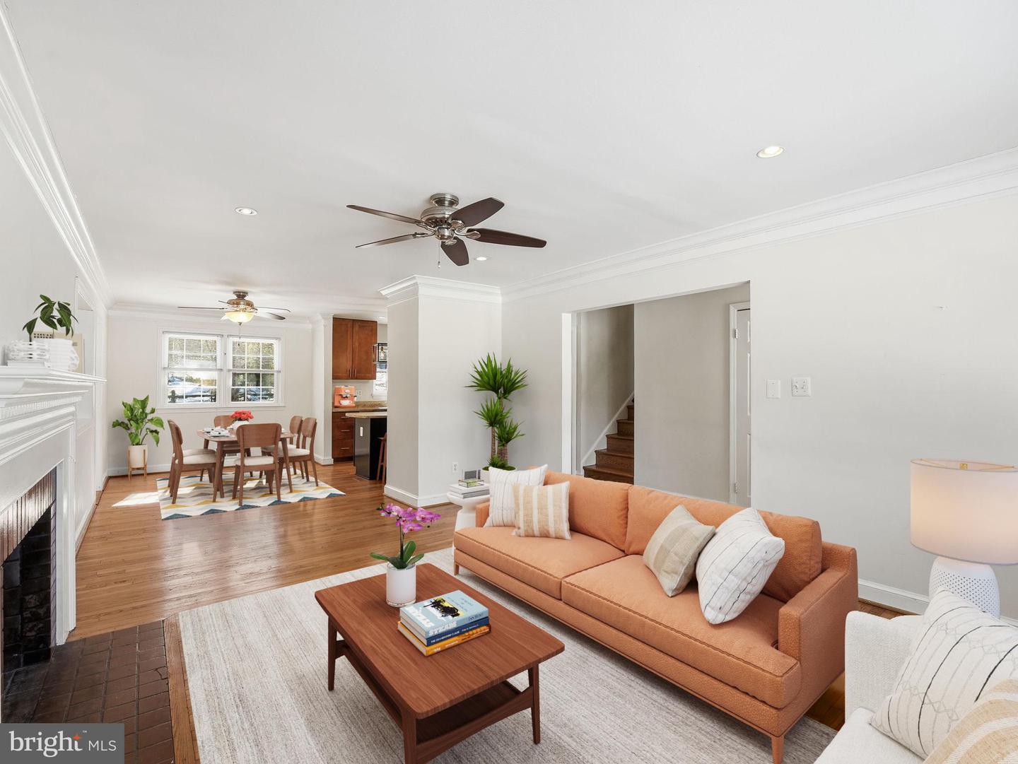 3015 CRANE DR, FALLS CHURCH, Virginia 22042, 4 Bedrooms Bedrooms, ,2 BathroomsBathrooms,Residential,For sale,3015 CRANE DR,VAFX2289112 MLS # VAFX2289112 3015 CRANE DR, FALLS CHURCH, Virginia 22042, 4 Bedrooms Bedrooms, ,2 BathroomsBathrooms,Residential,For sale,3015 CRANE DR,VAFX2289112 MLS # VAFX2289112