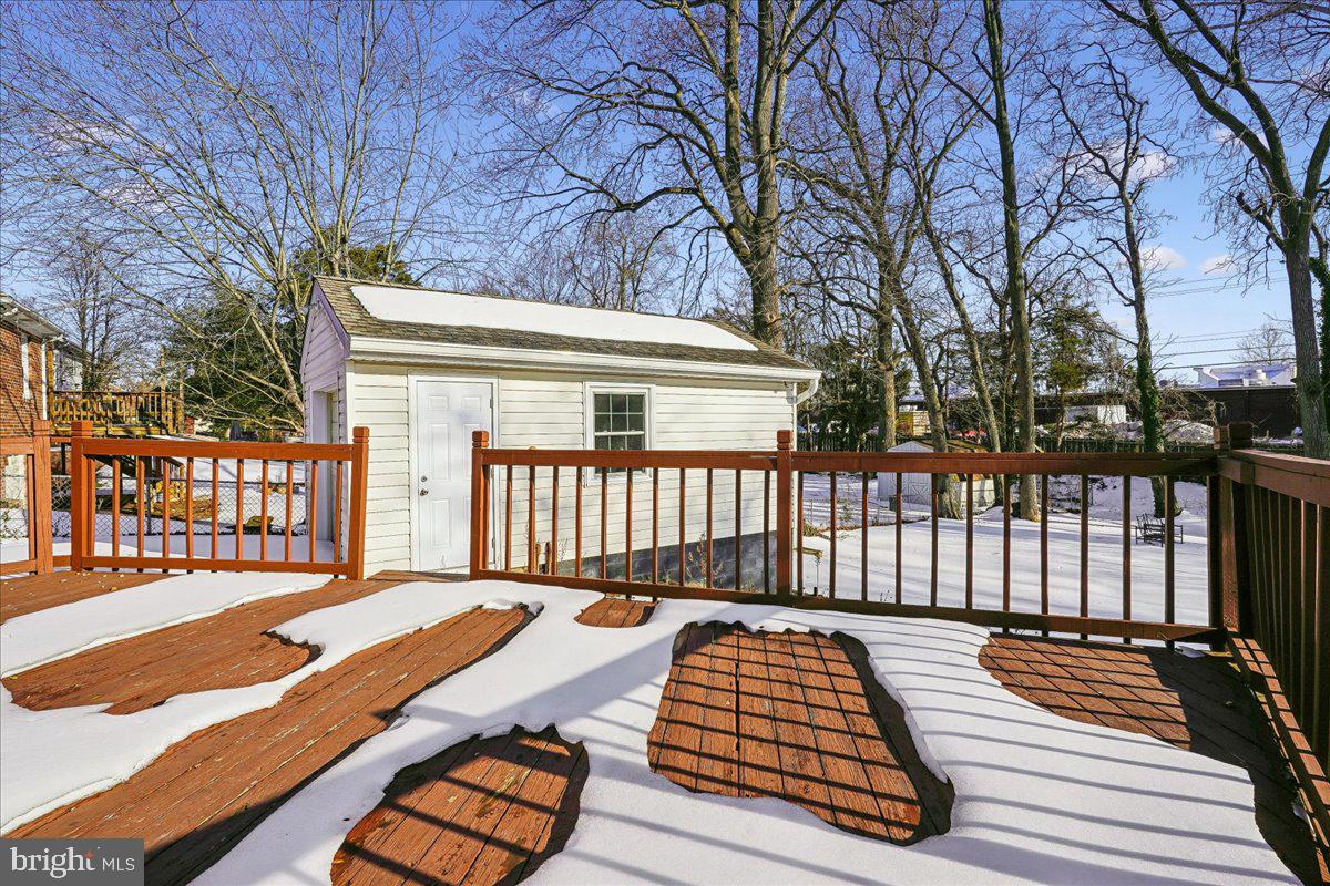 7039 CALAMO ST, SPRINGFIELD, Virginia 22150, 4 Bedrooms Bedrooms, ,2 BathroomsBathrooms,Residential,For sale,7039 CALAMO ST,VAFX2289278 MLS # VAFX2289278