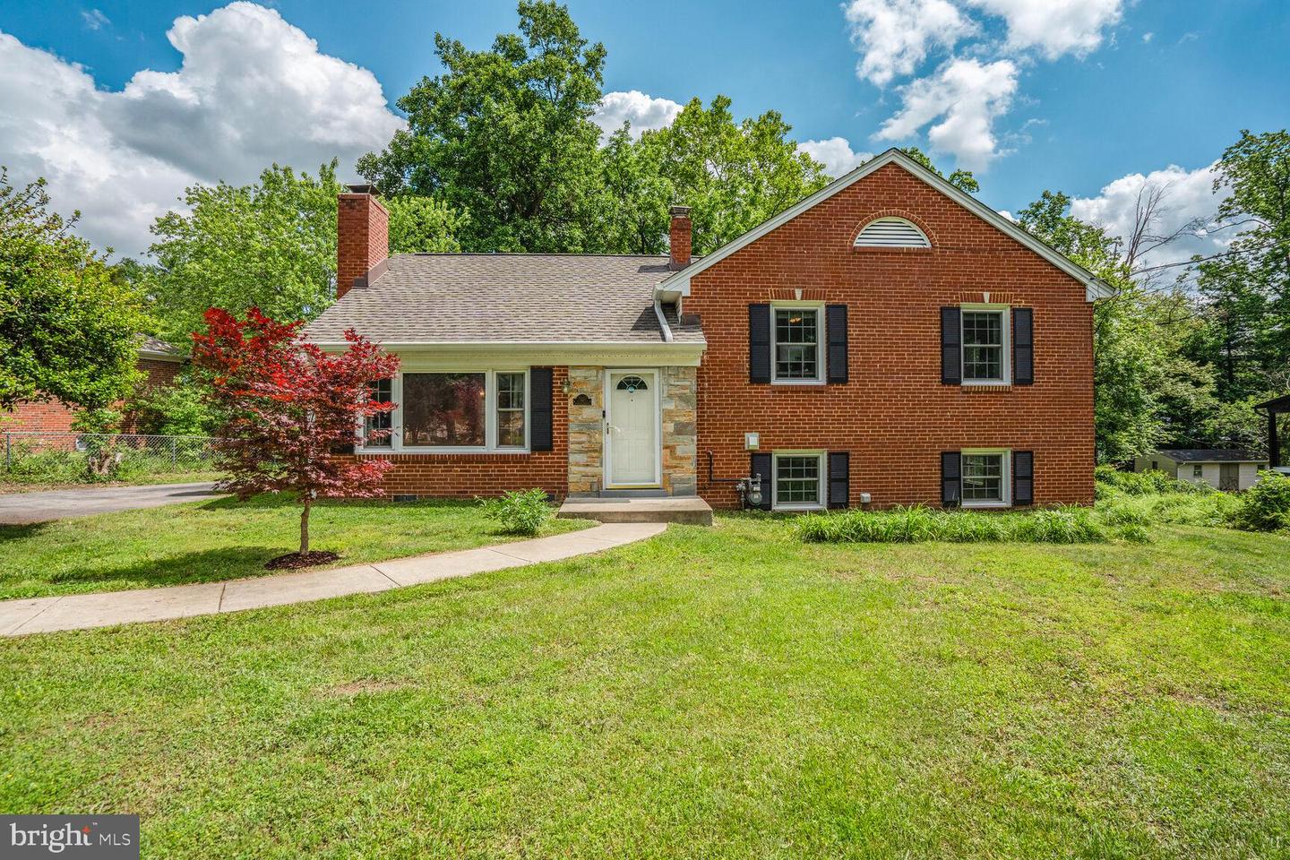 7039 CALAMO ST, SPRINGFIELD, Virginia 22150, 4 Bedrooms Bedrooms, ,2 BathroomsBathrooms,Residential,For sale,7039 CALAMO ST,VAFX2289278 MLS # VAFX2289278