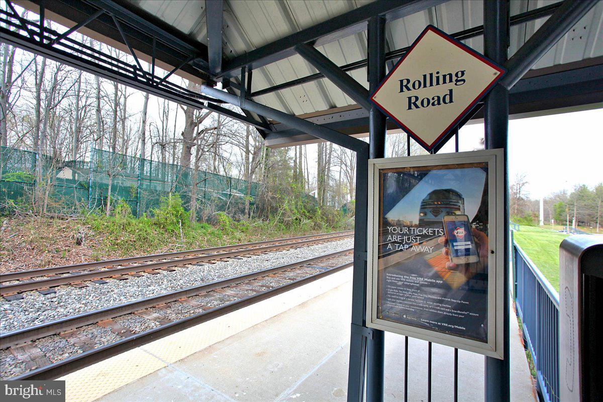 7039 CALAMO ST, SPRINGFIELD, Virginia 22150, 4 Bedrooms Bedrooms, ,2 BathroomsBathrooms,Residential,For sale,7039 CALAMO ST,VAFX2289278 MLS # VAFX2289278