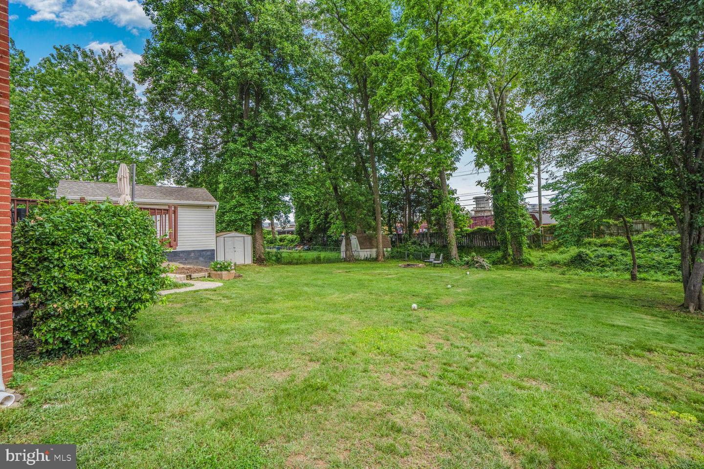 7039 CALAMO ST, SPRINGFIELD, Virginia 22150, 4 Bedrooms Bedrooms, ,2 BathroomsBathrooms,Residential,For sale,7039 CALAMO ST,VAFX2289278 MLS # VAFX2289278