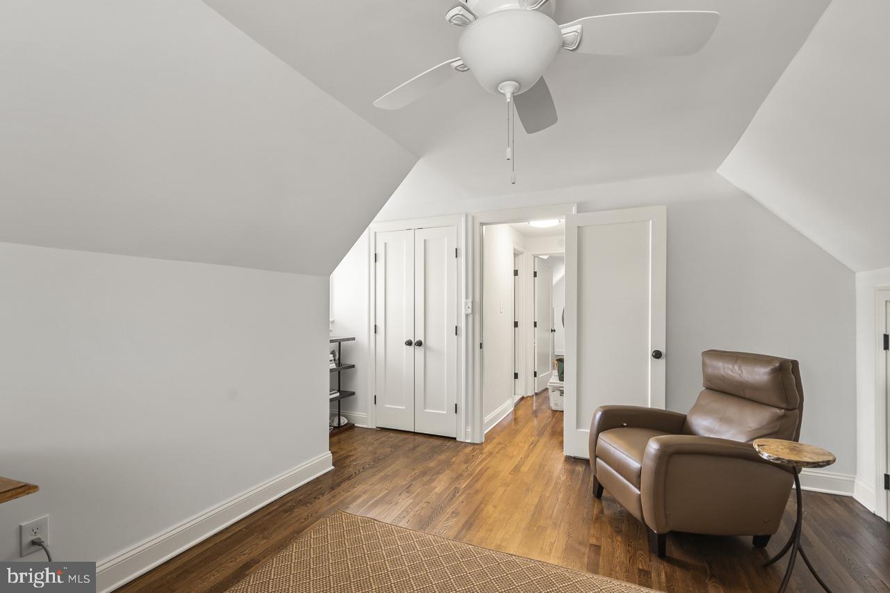 5005 RHOADES PL, ALEXANDRIA, Virginia 22304, 5 Bedrooms Bedrooms, ,3 BathroomsBathrooms,Residential,For sale,5005 RHOADES PL,VAAX2053878 MLS # VAAX2053878