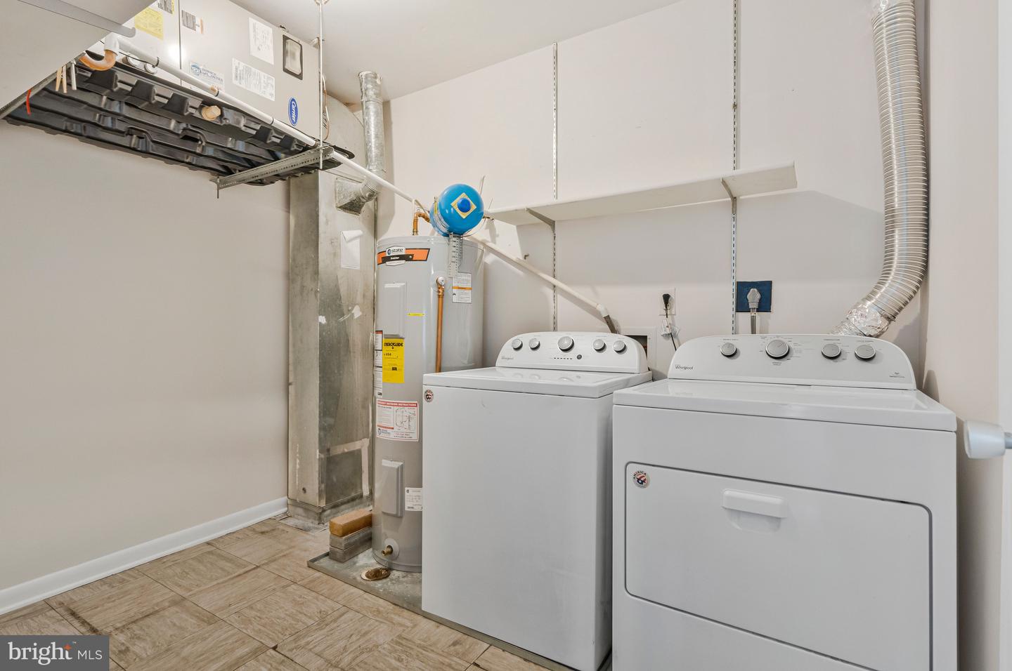 2005 WETHERSFIELD CT, RESTON, Virginia 20191, 3 Bedrooms Bedrooms, ,2 BathroomsBathrooms,Residential,For sale,2005 WETHERSFIELD CT,VAFX2289378 MLS # VAFX2289378