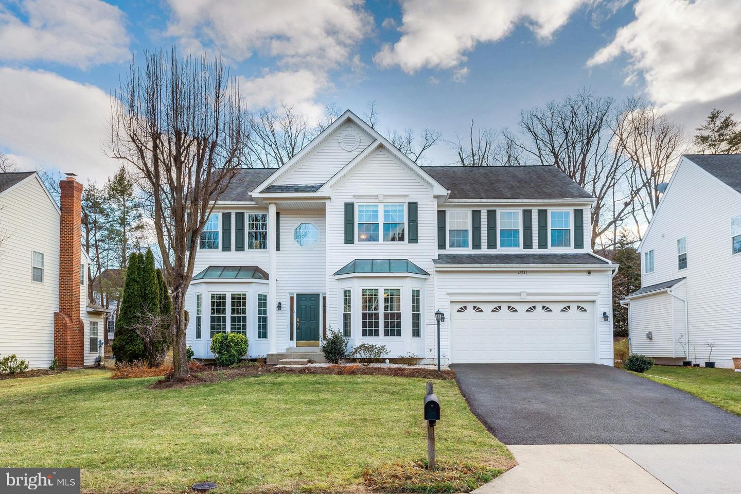 43741 RALEIGH PL, ASHBURN, Virginia 20147, 4 Bedrooms Bedrooms, ,3 BathroomsBathrooms,Residential,For sale,43741 RALEIGH PL,VALO2115354 MLS # VALO2115354 43741 RALEIGH PL, ASHBURN, Virginia 20147, 4 Bedrooms Bedrooms, ,3 BathroomsBathrooms,Residential,For sale,43741 RALEIGH PL,VALO2115354 MLS # VALO2115354
