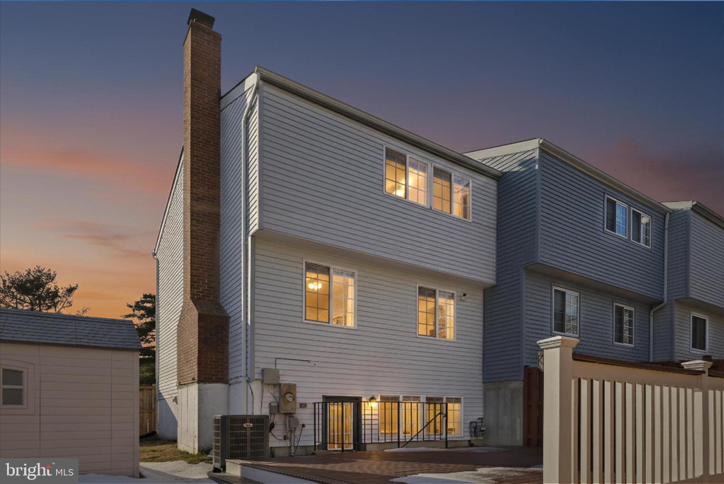 5211 PLEASURE COVE CT, ALEXANDRIA, Virginia 22315, 3 Bedrooms Bedrooms, ,2 BathroomsBathrooms,Residential,For sale,5211 PLEASURE COVE CT,VAFX2289416 MLS # VAFX2289416