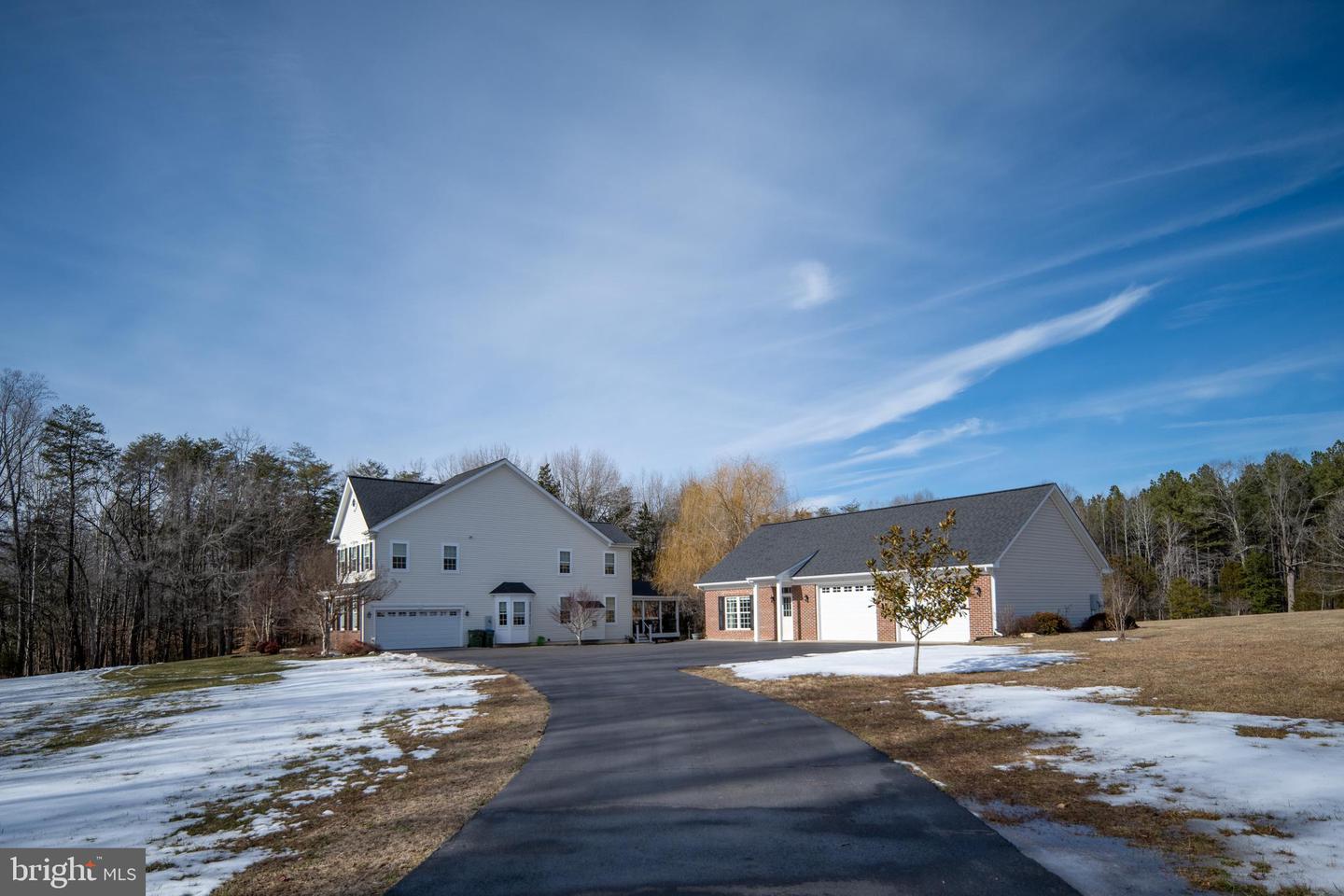 24 GIBSON DR, FREDERICKSBURG, Virginia 22406, 5 Bedrooms Bedrooms, ,5 BathroomsBathrooms,Residential,For sale,24 GIBSON DR,VAST2045850 MLS # VAST2045850 24 GIBSON DR, FREDERICKSBURG, Virginia 22406, 5 Bedrooms Bedrooms, ,5 BathroomsBathrooms,Residential,For sale,24 GIBSON DR,VAST2045850 MLS # VAST2045850