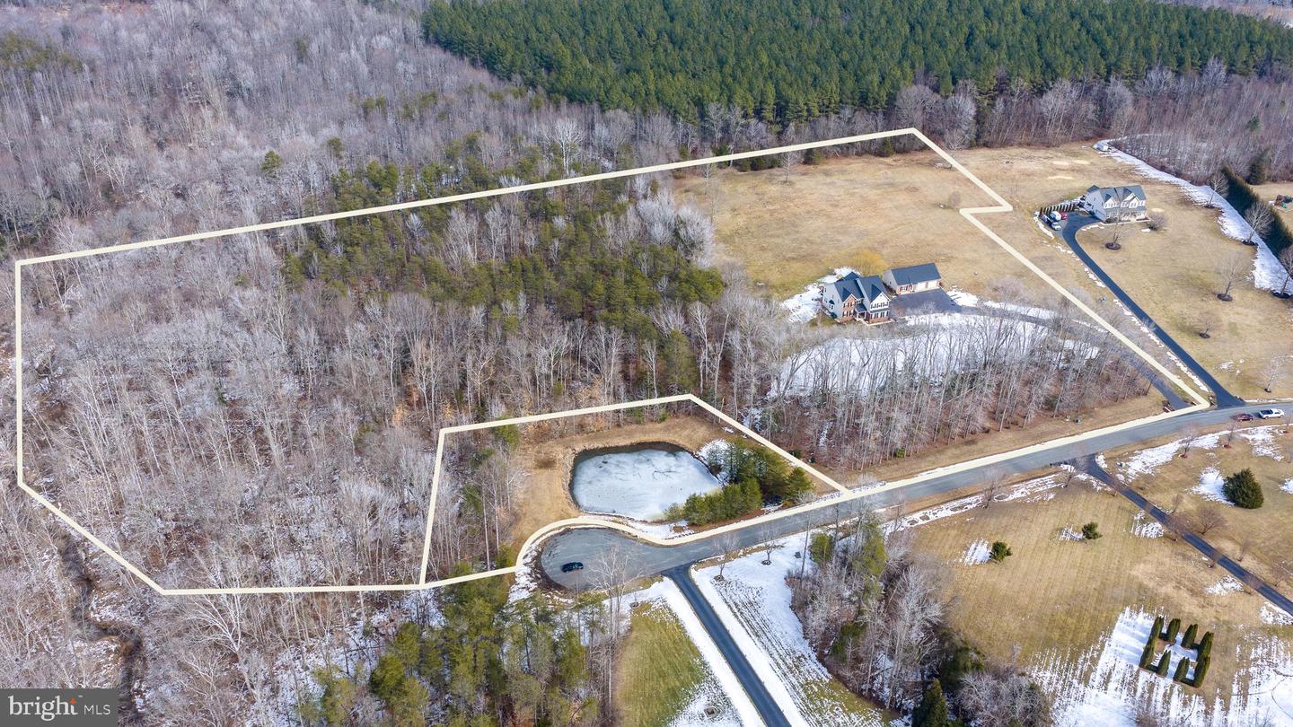 24 GIBSON DR, FREDERICKSBURG, Virginia 22406, 5 Bedrooms Bedrooms, ,5 BathroomsBathrooms,Residential,For sale,24 GIBSON DR,VAST2045850 MLS # VAST2045850 24 GIBSON DR, FREDERICKSBURG, Virginia 22406, 5 Bedrooms Bedrooms, ,5 BathroomsBathrooms,Residential,For sale,24 GIBSON DR,VAST2045850 MLS # VAST2045850