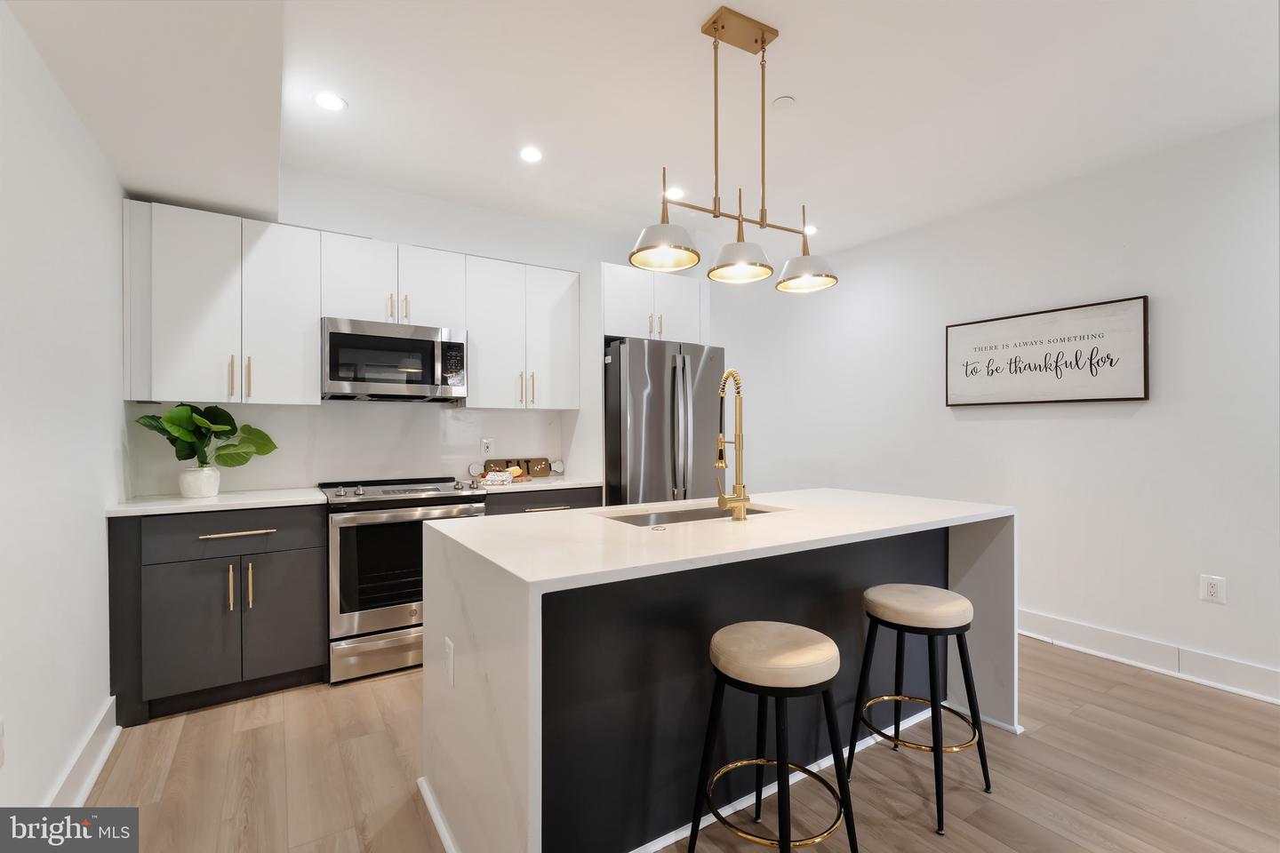 4411 ILLINOIS AVE NW, WASHINGTON, District Of Columbia 20011, 5 Bedrooms Bedrooms, 12 Rooms Rooms,5 BathroomsBathrooms,Residential,For sale,4411 ILLINOIS AVE NW,DCDC2244996 MLS # DCDC2244996 4411 ILLINOIS AVE NW, WASHINGTON, District Of Columbia 20011, 5 Bedrooms Bedrooms, 12 Rooms Rooms,5 BathroomsBathrooms,Residential,For sale,4411 ILLINOIS AVE NW,DCDC2244996 MLS # DCDC2244996