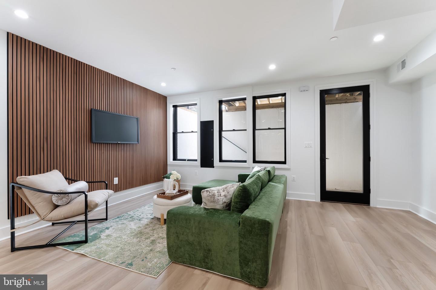 4411 ILLINOIS AVE NW, WASHINGTON, District Of Columbia 20011, 5 Bedrooms Bedrooms, 12 Rooms Rooms,5 BathroomsBathrooms,Residential,For sale,4411 ILLINOIS AVE NW,DCDC2244996 MLS # DCDC2244996 4411 ILLINOIS AVE NW, WASHINGTON, District Of Columbia 20011, 5 Bedrooms Bedrooms, 12 Rooms Rooms,5 BathroomsBathrooms,Residential,For sale,4411 ILLINOIS AVE NW,DCDC2244996 MLS # DCDC2244996