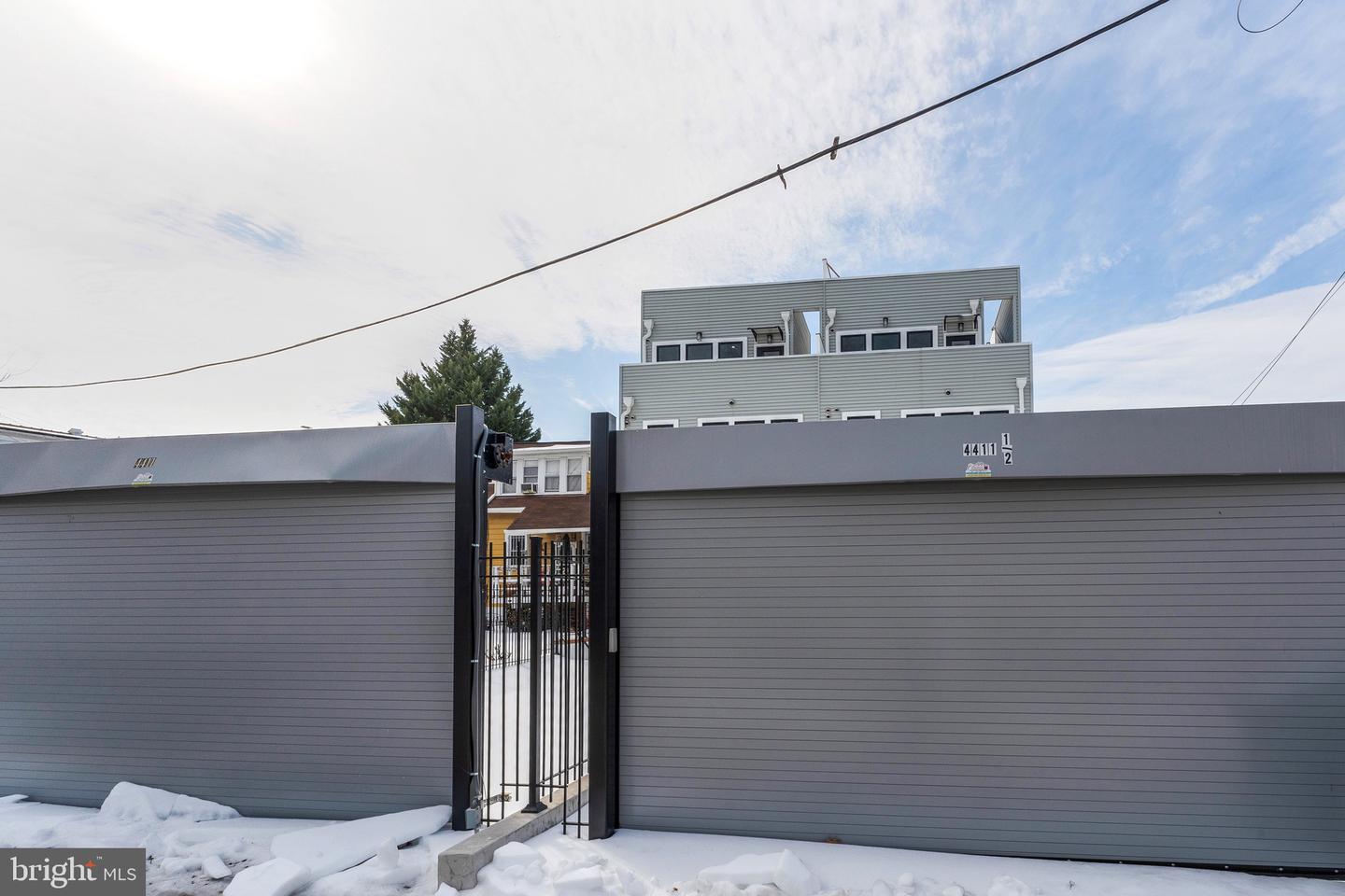 4411 ILLINOIS AVE NW, WASHINGTON, District Of Columbia 20011, 5 Bedrooms Bedrooms, 12 Rooms Rooms,5 BathroomsBathrooms,Residential,For sale,4411 ILLINOIS AVE NW,DCDC2244996 MLS # DCDC2244996 4411 ILLINOIS AVE NW, WASHINGTON, District Of Columbia 20011, 5 Bedrooms Bedrooms, 12 Rooms Rooms,5 BathroomsBathrooms,Residential,For sale,4411 ILLINOIS AVE NW,DCDC2244996 MLS # DCDC2244996