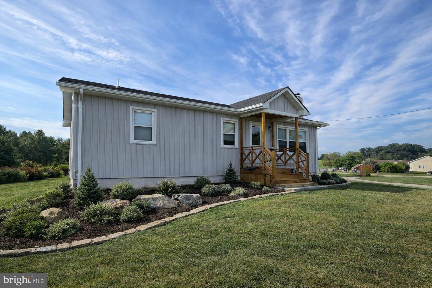 613 AIRPORT RD, LURAY, Virginia 22835, 1 Bedroom Bedrooms, ,1 BathroomBathrooms,Residential,For sale,613 AIRPORT RD,VAPA2006010 MLS # VAPA2006010