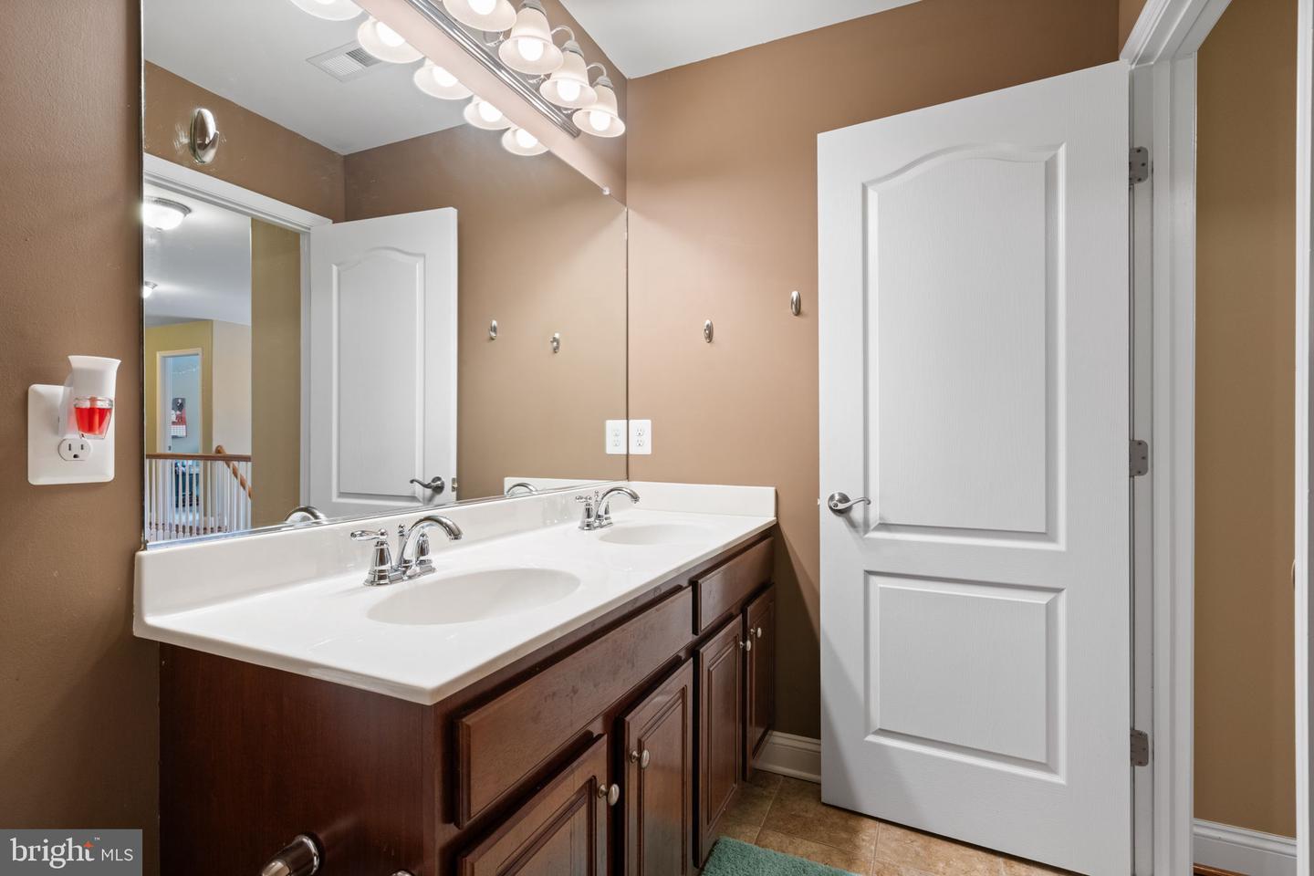 2816 MOUNTAIN VIEW RD, STAFFORD, Virginia 22556, 4 Bedrooms Bedrooms, ,3 BathroomsBathrooms,Residential,For sale,2816 MOUNTAIN VIEW RD,VAST2045864 MLS # VAST2045864