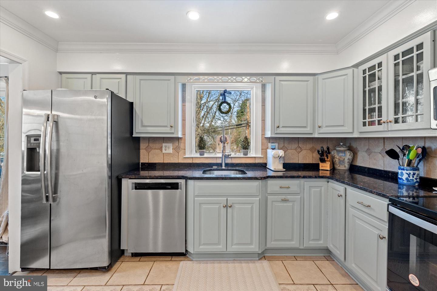 2100 WITTINGTON BLVD, ALEXANDRIA, Virginia 22308, 5 Bedrooms Bedrooms, ,2 BathroomsBathrooms,Residential,For sale,2100 WITTINGTON BLVD,VAFX2289564 MLS # VAFX2289564