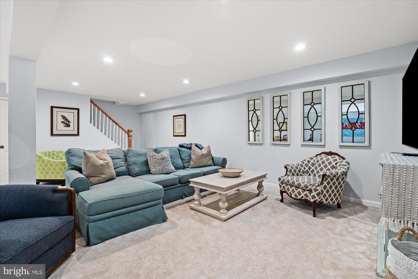 2100 WITTINGTON BLVD, ALEXANDRIA, Virginia 22308, 5 Bedrooms Bedrooms, ,2 BathroomsBathrooms,Residential,For sale,2100 WITTINGTON BLVD,VAFX2289564 MLS # VAFX2289564