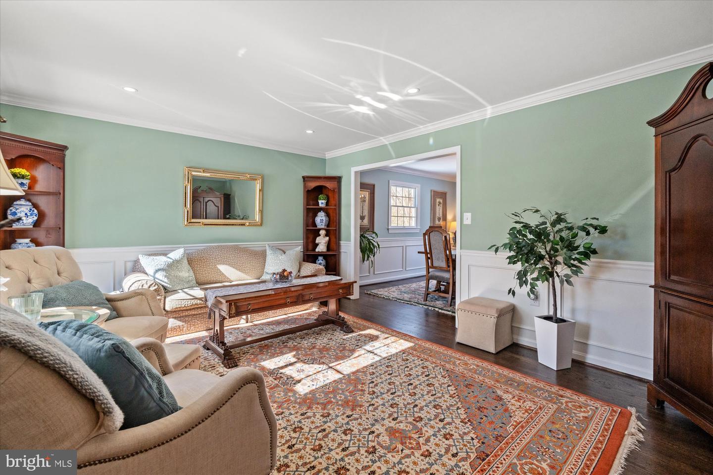 2100 WITTINGTON BLVD, ALEXANDRIA, Virginia 22308, 5 Bedrooms Bedrooms, ,2 BathroomsBathrooms,Residential,For sale,2100 WITTINGTON BLVD,VAFX2289564 MLS # VAFX2289564