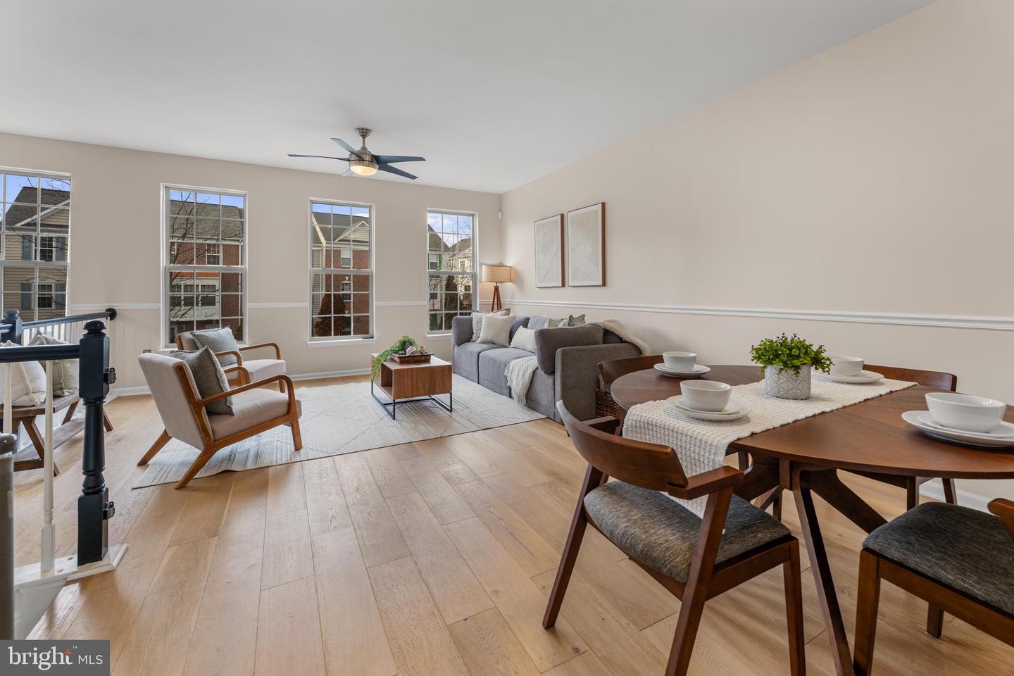 6735 APPLEMINT LN, ALEXANDRIA, Virginia 22310, 3 Bedrooms Bedrooms, ,3 BathroomsBathrooms,Residential,For sale,6735 APPLEMINT LN,VAFX2289628 MLS # VAFX2289628