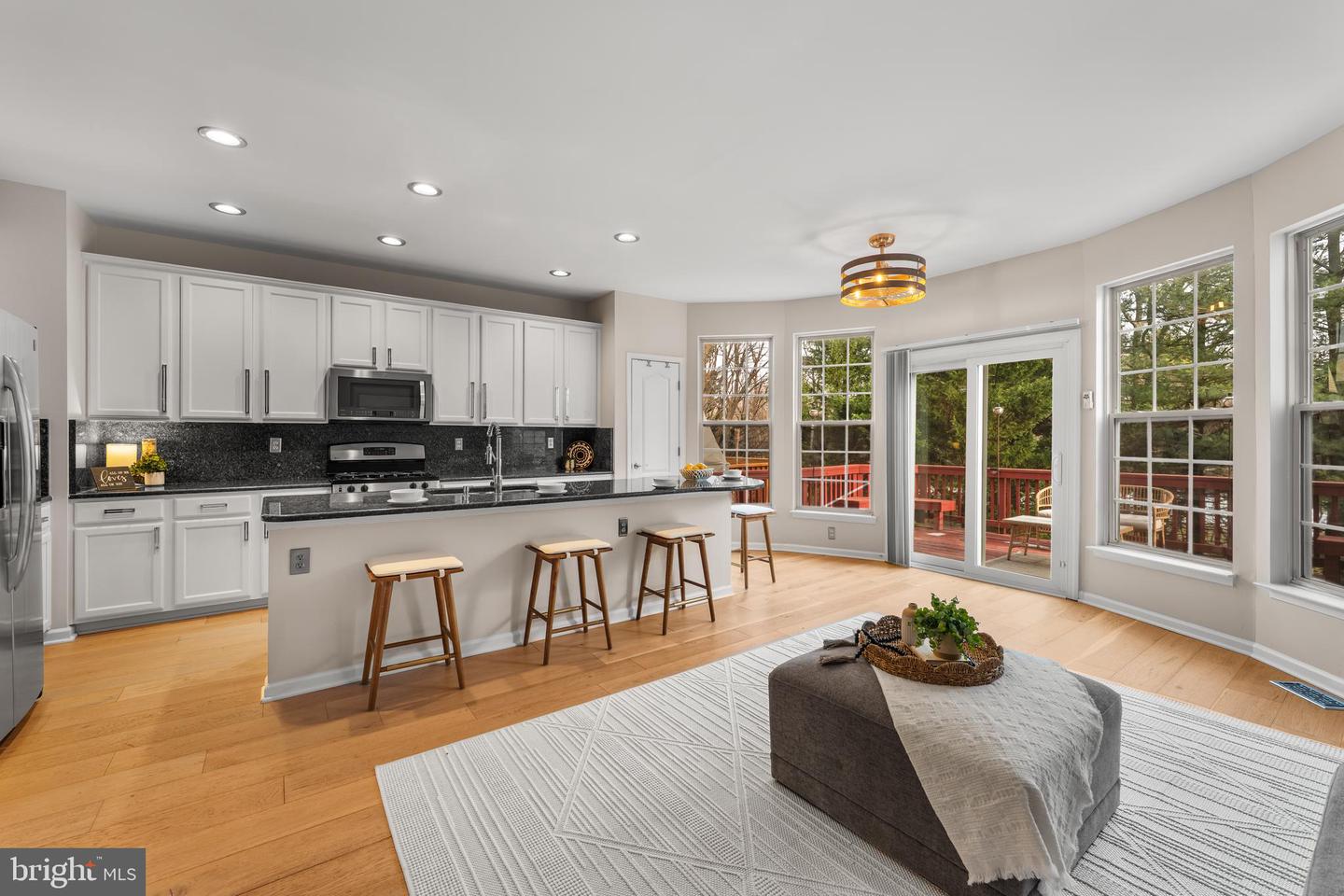 6735 APPLEMINT LN, ALEXANDRIA, Virginia 22310, 3 Bedrooms Bedrooms, ,3 BathroomsBathrooms,Residential,For sale,6735 APPLEMINT LN,VAFX2289628 MLS # VAFX2289628