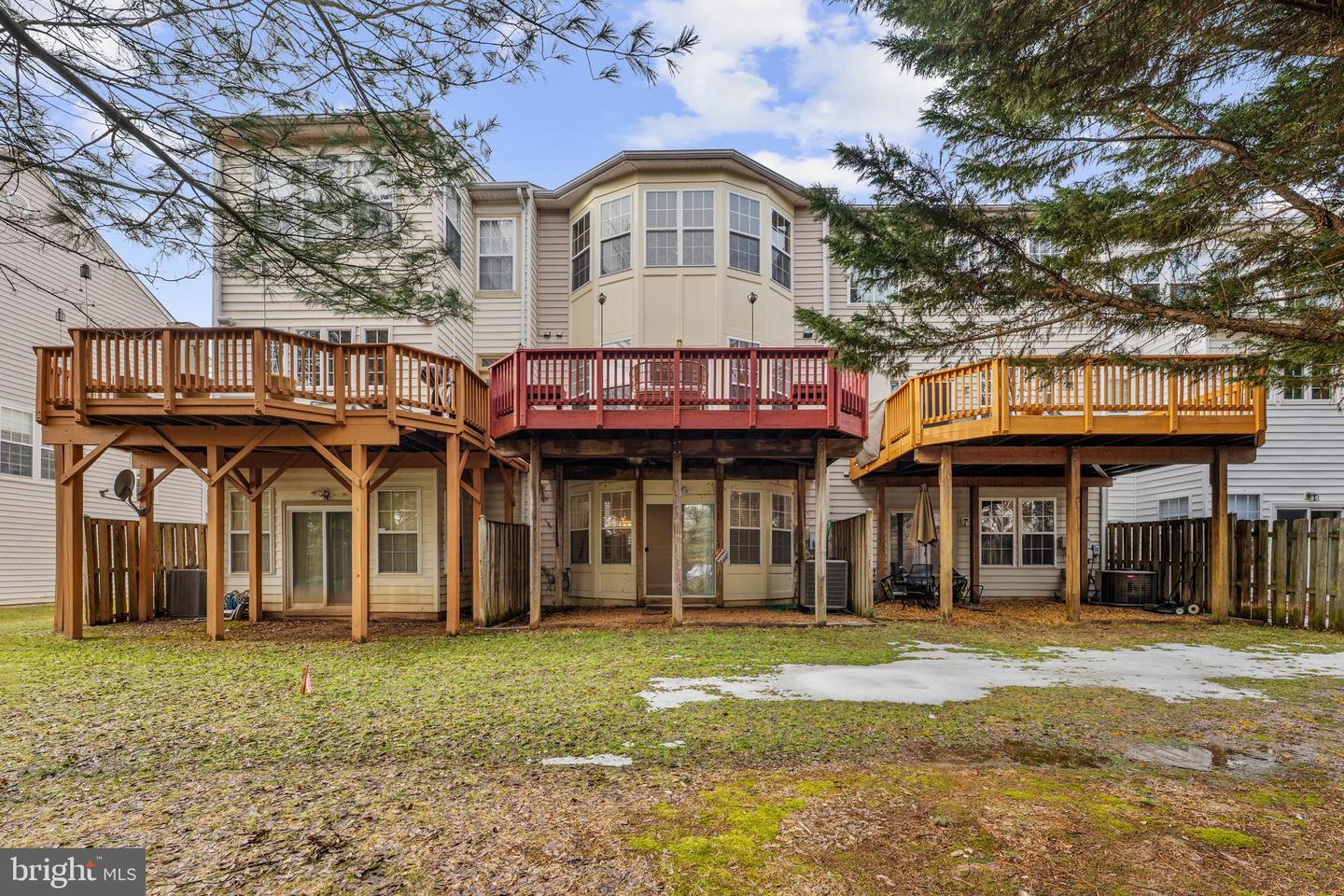 6735 APPLEMINT LN, ALEXANDRIA, Virginia 22310, 3 Bedrooms Bedrooms, ,3 BathroomsBathrooms,Residential,For sale,6735 APPLEMINT LN,VAFX2289628 MLS # VAFX2289628