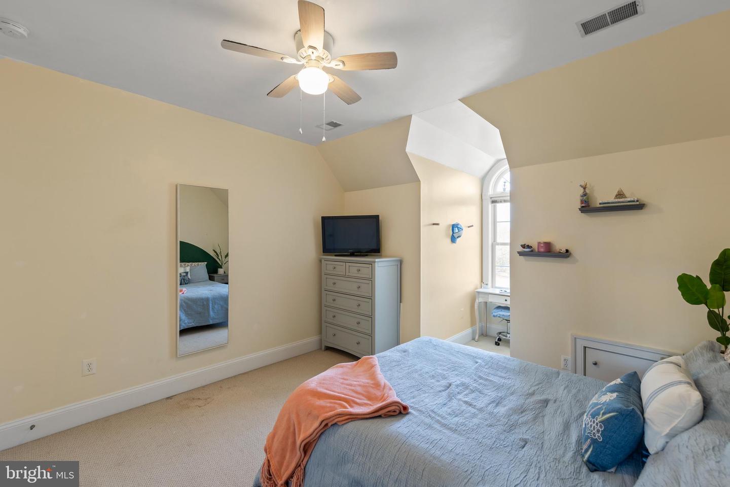 180 ISAAC DR, GORE, Virginia 22637, 5 Bedrooms Bedrooms, ,3 BathroomsBathrooms,Residential,For sale,180 ISAAC DR,VAFV2039458 MLS # VAFV2039458 180 ISAAC DR, GORE, Virginia 22637, 5 Bedrooms Bedrooms, ,3 BathroomsBathrooms,Residential,For sale,180 ISAAC DR,VAFV2039458 MLS # VAFV2039458