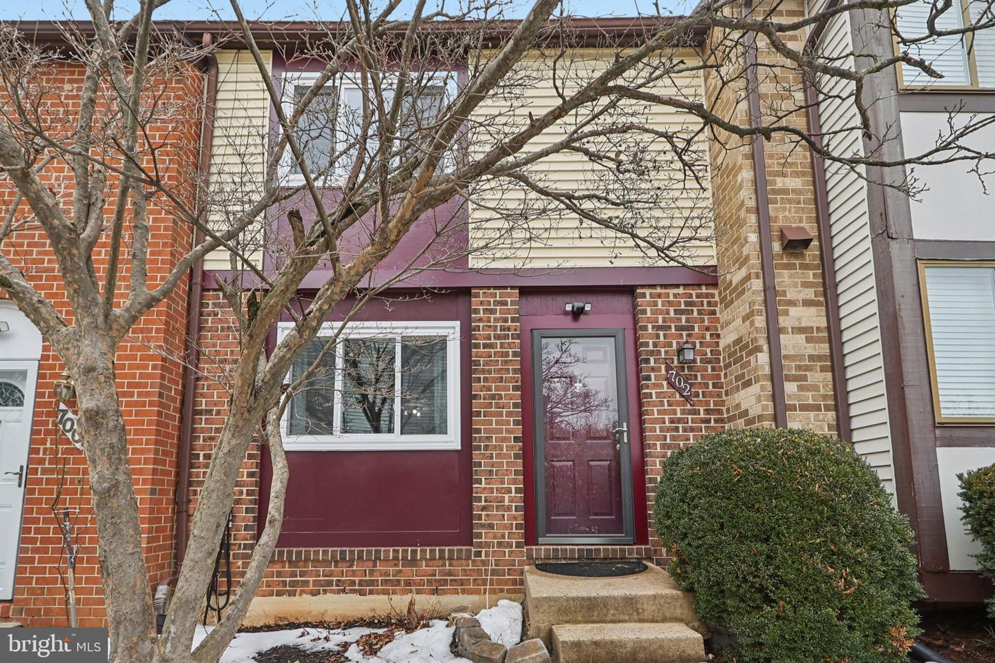 702 GILES PL, STERLING, Virginia 20164, 3 Bedrooms Bedrooms, ,2 BathroomsBathrooms,Residential,For sale,702 GILES PL,VALO2115460 MLS # VALO2115460