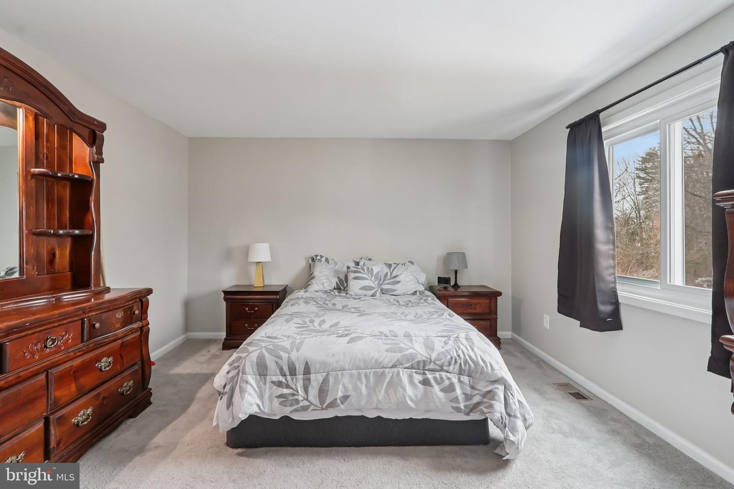 702 GILES PL, STERLING, Virginia 20164, 3 Bedrooms Bedrooms, ,2 BathroomsBathrooms,Residential,For sale,702 GILES PL,VALO2115460 MLS # VALO2115460