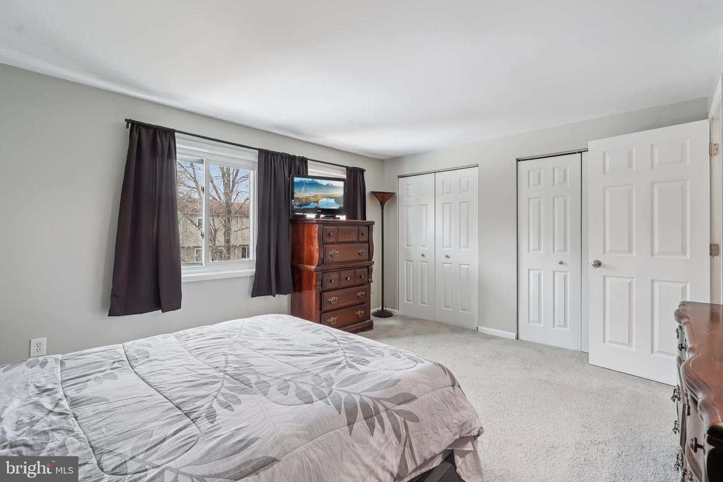 702 GILES PL, STERLING, Virginia 20164, 3 Bedrooms Bedrooms, ,2 BathroomsBathrooms,Residential,For sale,702 GILES PL,VALO2115460 MLS # VALO2115460