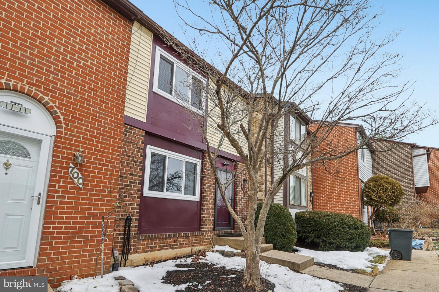 702 GILES PL, STERLING, Virginia 20164, 3 Bedrooms Bedrooms, ,2 BathroomsBathrooms,Residential,For sale,702 GILES PL,VALO2115460 MLS # VALO2115460