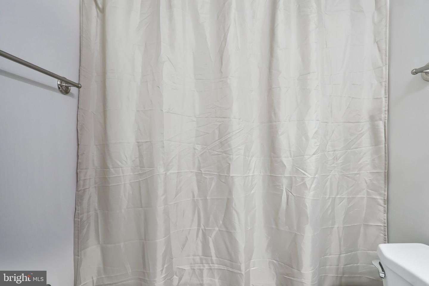 702 GILES PL, STERLING, Virginia 20164, 3 Bedrooms Bedrooms, ,2 BathroomsBathrooms,Residential,For sale,702 GILES PL,VALO2115460 MLS # VALO2115460