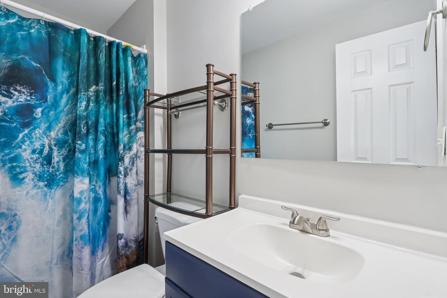 702 GILES PL, STERLING, Virginia 20164, 3 Bedrooms Bedrooms, ,2 BathroomsBathrooms,Residential,For sale,702 GILES PL,VALO2115460 MLS # VALO2115460