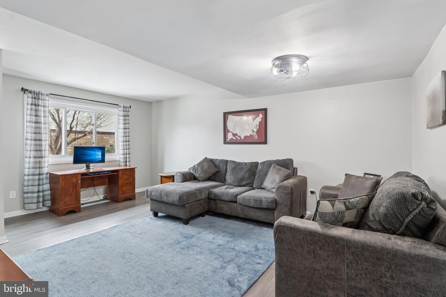 702 GILES PL, STERLING, Virginia 20164, 3 Bedrooms Bedrooms, ,2 BathroomsBathrooms,Residential,For sale,702 GILES PL,VALO2115460 MLS # VALO2115460