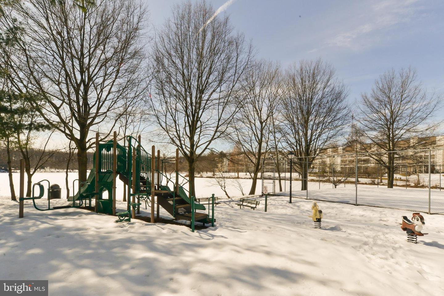 7746 NEW PROVIDENCE DR #93, FALLS CHURCH, Virginia 22042, 3 Bedrooms Bedrooms, ,2 BathroomsBathrooms,Residential,For sale,7746 NEW PROVIDENCE DR #93,VAFX2289744 MLS # VAFX2289744