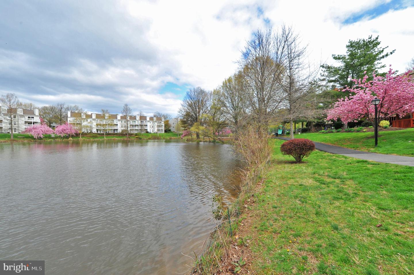 7746 NEW PROVIDENCE DR #93, FALLS CHURCH, Virginia 22042, 3 Bedrooms Bedrooms, ,2 BathroomsBathrooms,Residential,For sale,7746 NEW PROVIDENCE DR #93,VAFX2289744 MLS # VAFX2289744