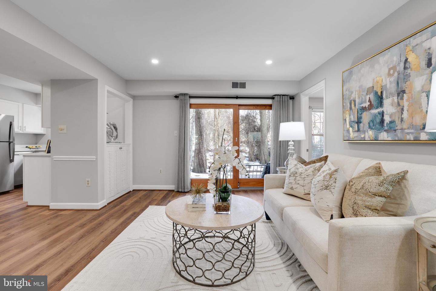 7746 NEW PROVIDENCE DR #93, FALLS CHURCH, Virginia 22042, 3 Bedrooms Bedrooms, ,2 BathroomsBathrooms,Residential,For sale,7746 NEW PROVIDENCE DR #93,VAFX2289744 MLS # VAFX2289744